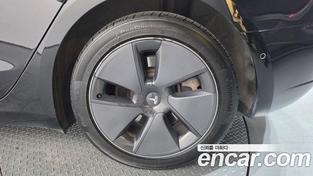 Tesla Model 3 Long Range AWD 2021 — фото 21