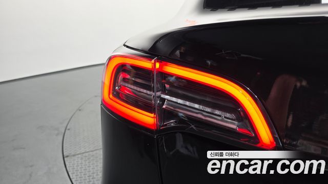 Tesla Model 3 Long Range AWD 2021 — фото 23