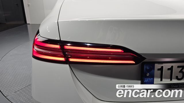 BMW 5 Series (G60) 523d M Sport 2025 — фото 23