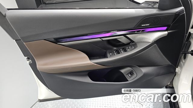 BMW 5 Series (G60) 523d M Sport 2025 — фото 24