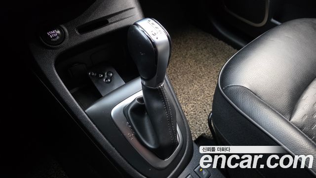 Renault Korea QM3 RE 2018 — фото 9
