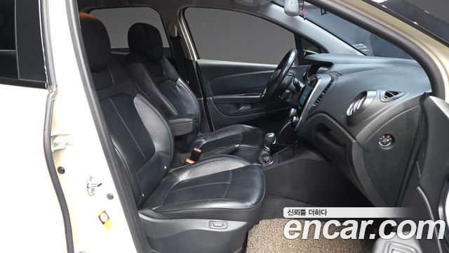 Renault Korea QM3 RE 2018 — фото 12