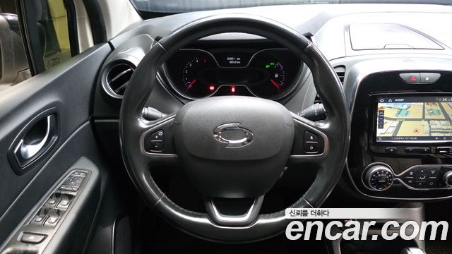 Renault Korea QM3 RE 2018 — фото 13