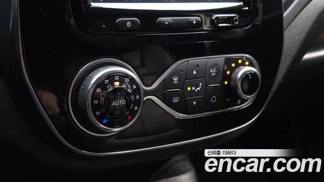 Renault Korea QM3 RE 2018 — фото 19