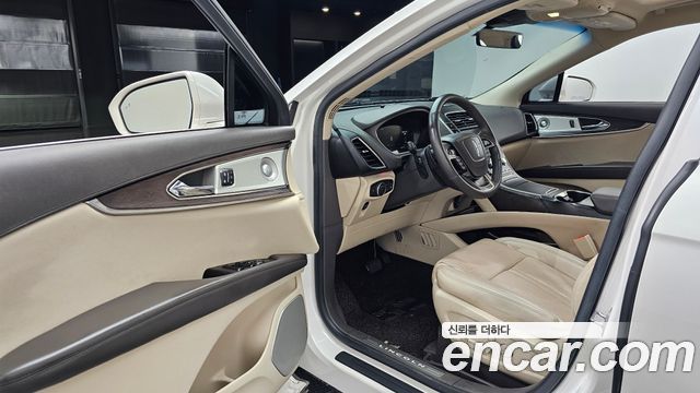 Lincoln Nautilus (I) 2.7 Reserve AWD 2019 — фото 10