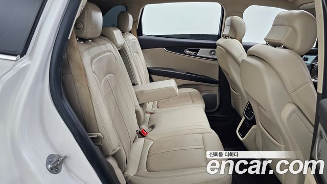 Lincoln Nautilus (I) 2.7 Reserve AWD 2019 — фото 12