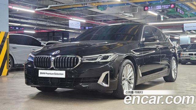 BMW 5 Series (G30) 523d Luxury