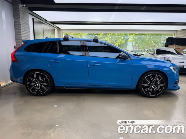 Volvo V60 Polester 2018 — фото 2