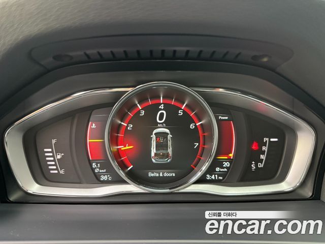 Volvo V60 Polester 2018 — фото 24