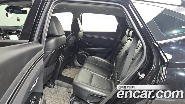 Hyundai Tucson (NX4) Gasoline 1.6 Turbo 2WD Inspiration 2022 — фото 11