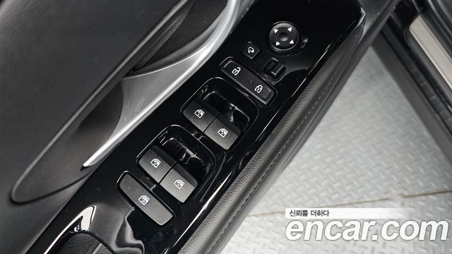 Hyundai Tucson (NX4) Gasoline 1.6 Turbo 2WD Inspiration 2022 — фото 12