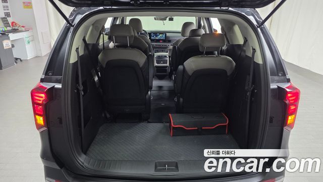 Kia Carnival (IV) Gasoline 9-Seater Prestige 2025 — фото 20