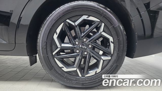Kia Carnival (IV) Gasoline 9-Seater Prestige 2025 — фото 21
