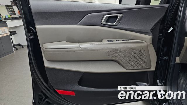 Kia Carnival (IV) Gasoline 9-Seater Prestige 2025 — фото 24