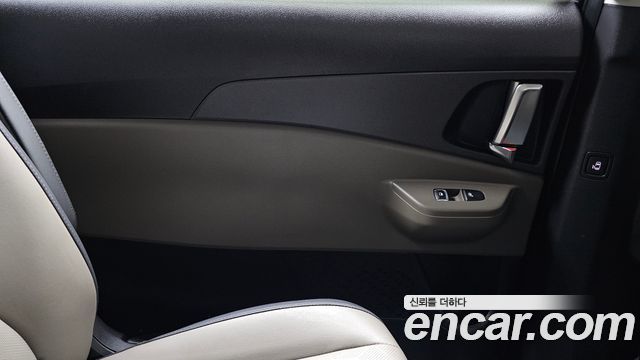 Kia Carnival (IV) Gasoline 9-Seater Prestige 2025 — фото 25