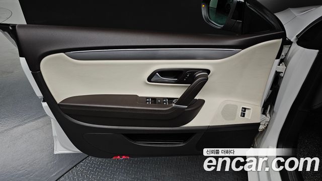 Volkswagen CC 2.0 TDI BlueMotion 4MOTION 2014 — фото 24