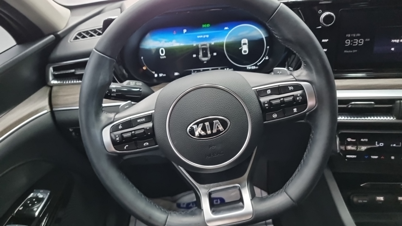 Kia K5 (III) 1.6 Turbo Noblesse 2020 — фото 17