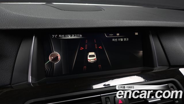 BMW 5 Series (F10) 528i M Aero Dynamic 2016 — фото 17
