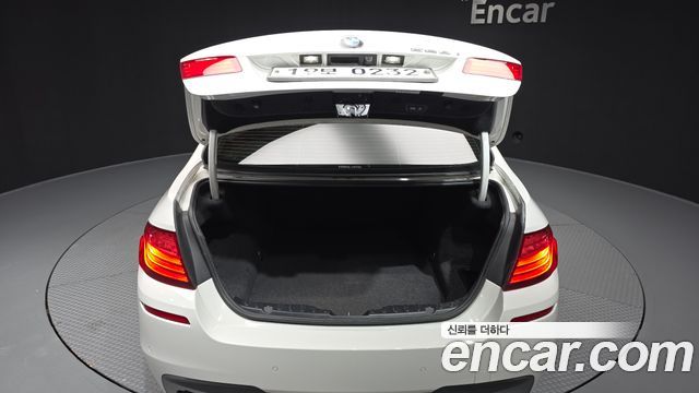 BMW 5 Series (F10) 528i M Aero Dynamic 2016 — фото 20
