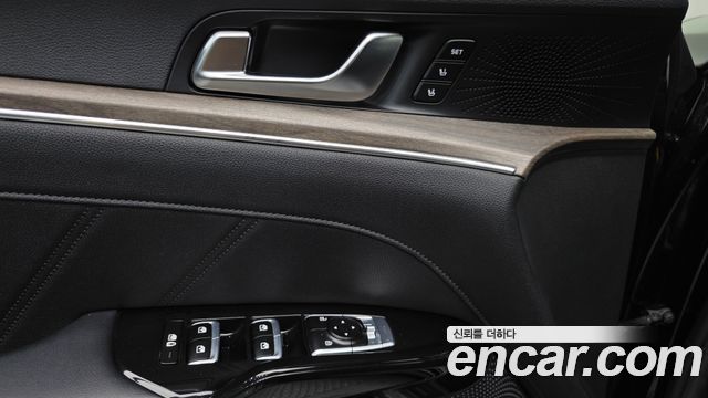 Kia K5 (III) 2.0 LPI Signature 2020 — фото 11