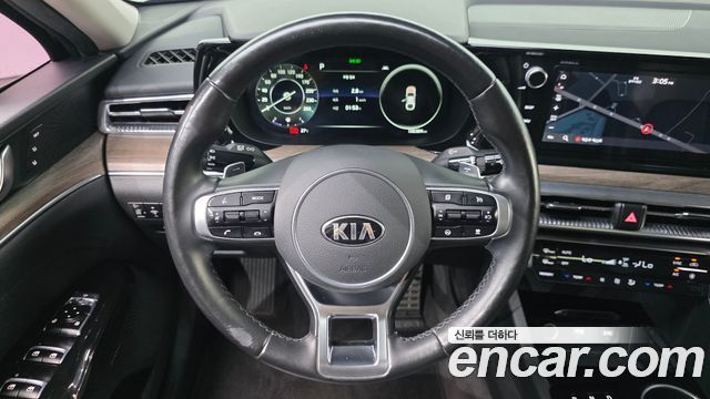 Kia K5 (III) 2.0 LPI Signature 2020 — фото 13