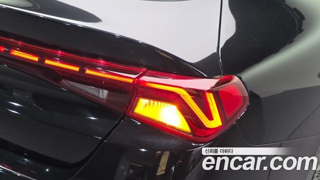 Kia K5 (III) 2.0 LPI Signature 2020 — фото 23