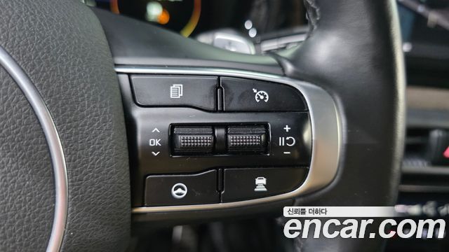 Kia K5 (III) 2.0 LPI Signature 2020 — фото 27