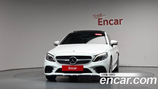 Mercedes-Benz C-Class (W205) C200 Coupe 2023 — фото 3
