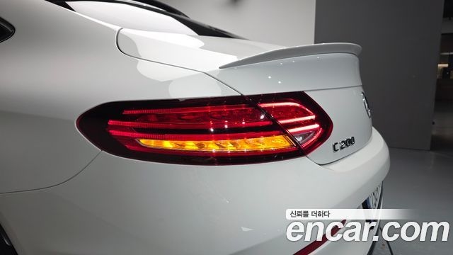 Mercedes-Benz C-Class (W205) C200 Coupe 2023 — фото 23