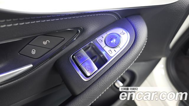 Mercedes-Benz C-Class (W205) C200 Coupe 2023 — фото 29