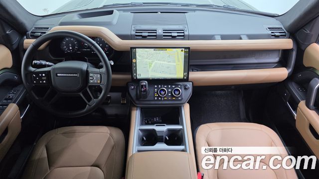Land Rover Defender (L663) 110 P400 X 2026 — фото 9
