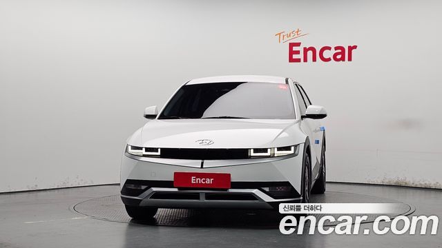 Hyundai Ioniq 5 Standard Exclusive 2023 — фото 3