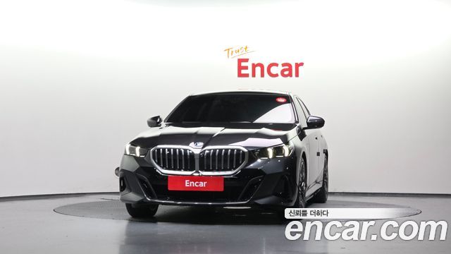 BMW 5 Series (G60) 530e xDrive M Sport 2026 — фото 3