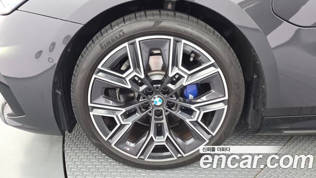 BMW 5 Series (G60) 530e xDrive M Sport 2026 — фото 5