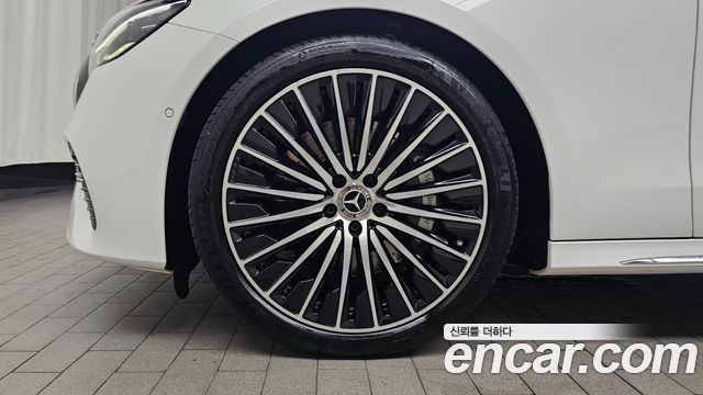 Mercedes-Benz E-Class (W214) E450 4MATIC Exclusive 2024 — фото 5