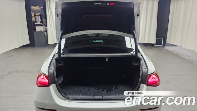 Mercedes-Benz E-Class (W214) E450 4MATIC Exclusive 2024 — фото 19