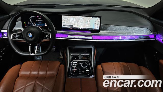 BMW 7 Series (G70) 740i sDrive M Sport 2023 — фото 7