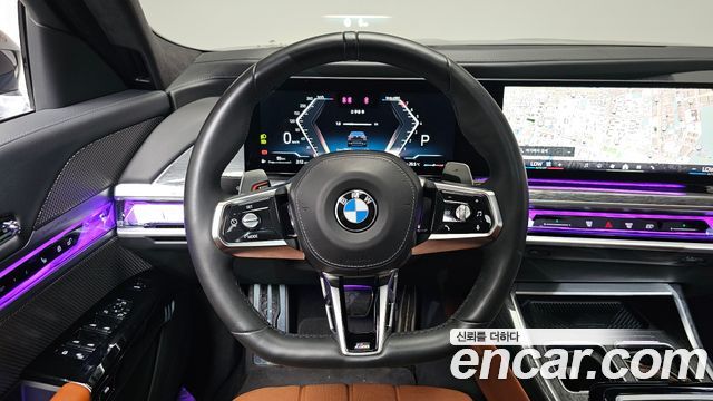 BMW 7 Series (G70) 740i sDrive M Sport 2023 — фото 13