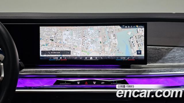 BMW 7 Series (G70) 740i sDrive M Sport 2023 — фото 18