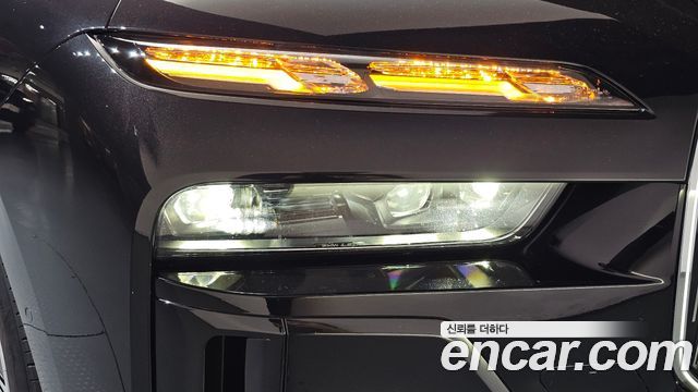 BMW 7 Series (G70) 740i sDrive M Sport 2023 — фото 22