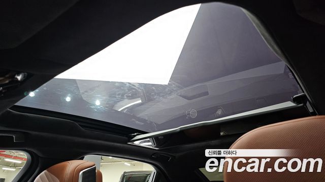 BMW 7 Series (G70) 740i sDrive M Sport 2023 — фото 38