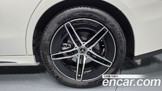 Mercedes-Benz E-Class (W214) E200 AMG Line 2026 — фото 27