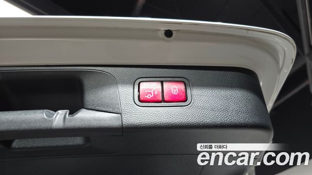Mercedes-Benz GLC-Class (X253) GLC300 4MATIC 2020 — фото 20