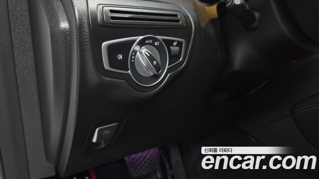 Mercedes-Benz GLC-Class (X253) GLC300 4MATIC 2020 — фото 27