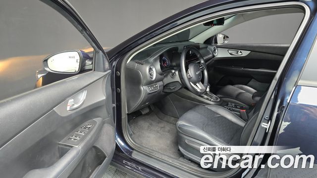 Kia K3 (II) 1.6 Prestige 2022 — фото 10