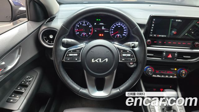 Kia K3 (II) 1.6 Prestige 2022 — фото 13
