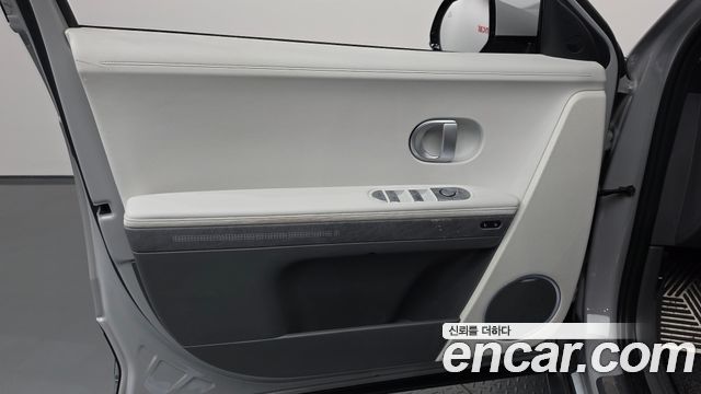 Hyundai Ioniq 5 Long Range AWD Prestige 2022 — фото 24