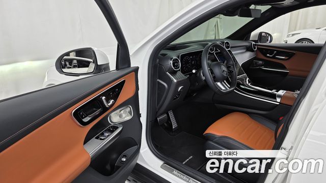 Mercedes-Benz GLC-Class (X254) GLC300 4MATIC AMG Line 2024 — фото 10