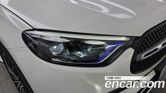 Mercedes-Benz GLC-Class (X254) GLC300 4MATIC AMG Line 2024 — фото 22