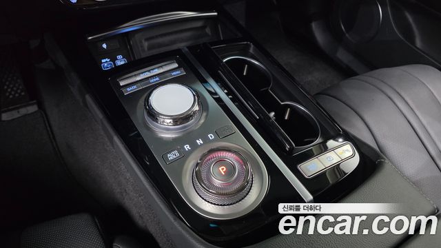 Genesis G80 (RG3) Gasoline 3.5 Turbo AWD 2024 — фото 9